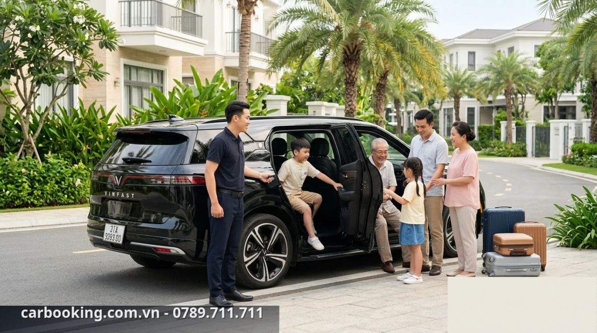 Xe có tài xế riêng đón tận nơi giúp gia đình thuận tiện mang theo hành lý. - thuê xe có tài xế đi Nha Trang từ TPHCM
