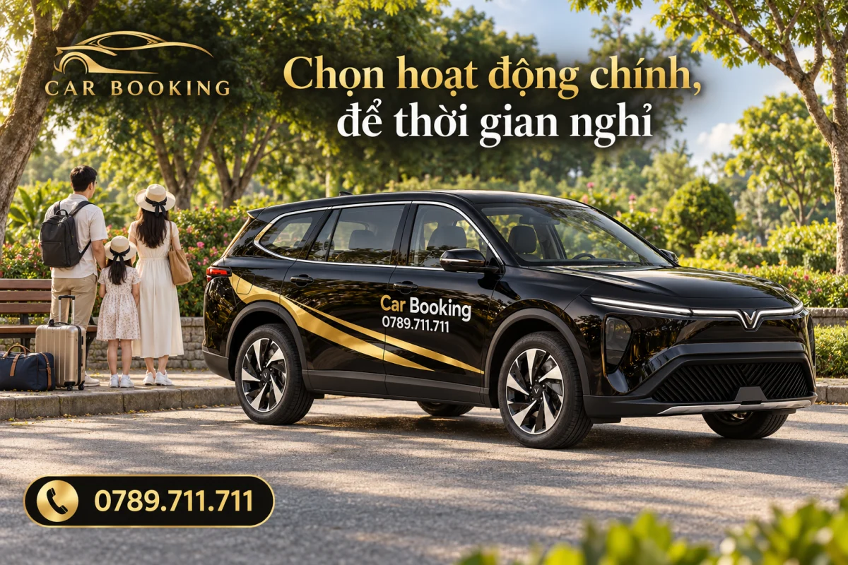 Minh họa gia đình và hành lý ở điểm hẹn có cây xanh, cạnh VinFast Limo Green đen Car Booking